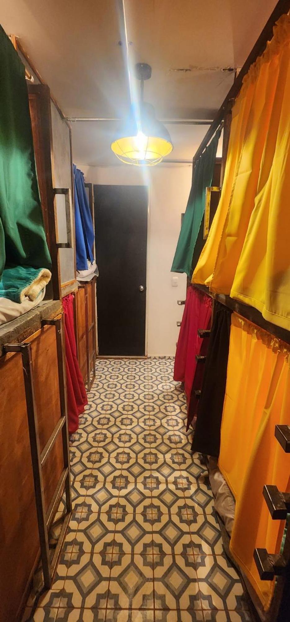 Portelli Hostal Zona G- Para Extranjeros Μπογκοτά Εξωτερικό φωτογραφία