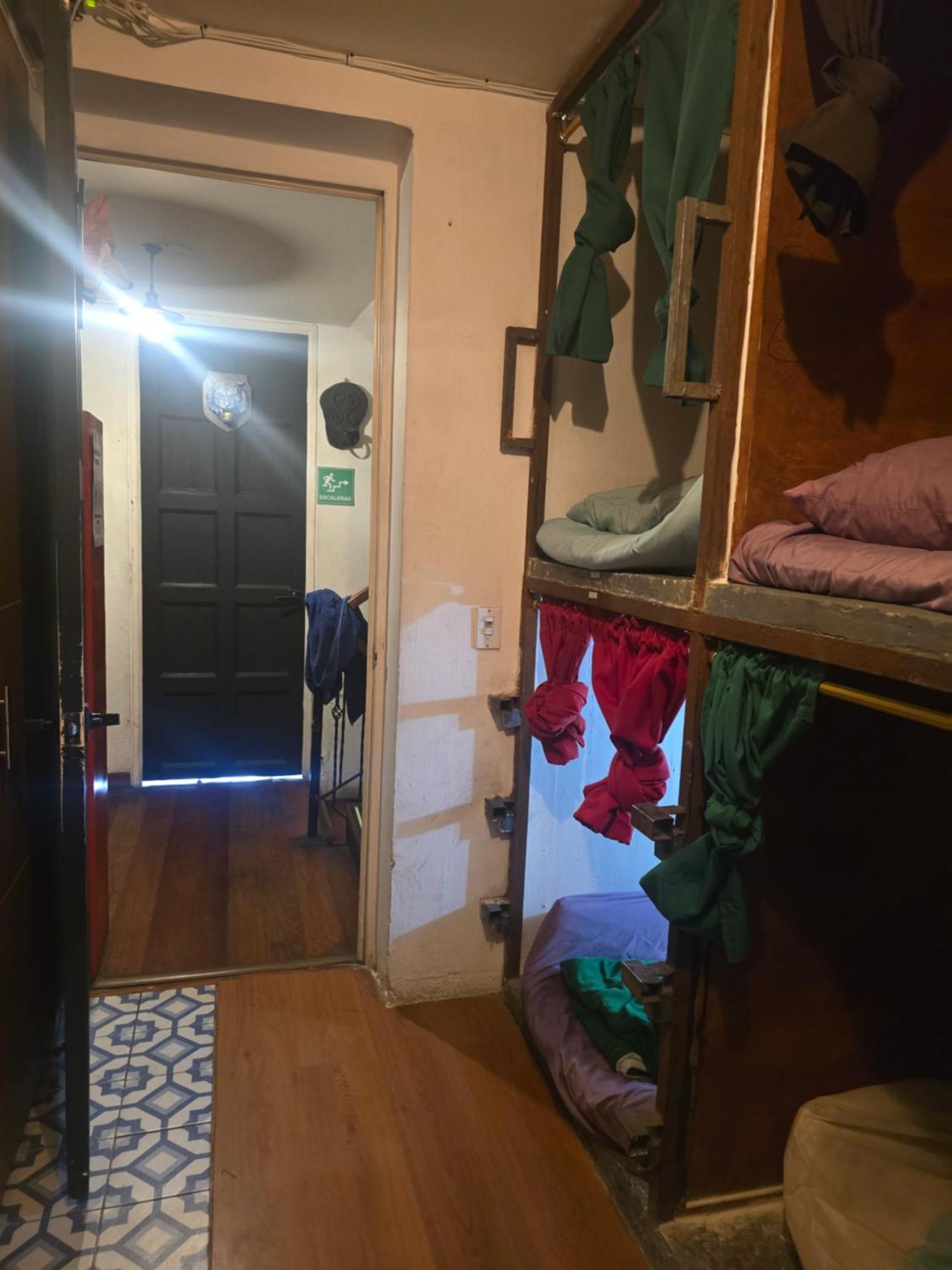 Portelli Hostal Zona G- Para Extranjeros Μπογκοτά Εξωτερικό φωτογραφία