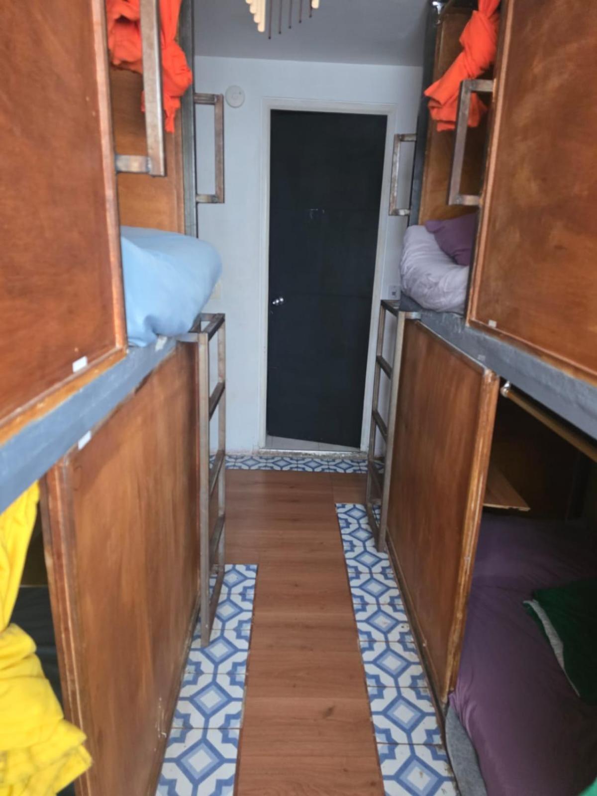 Portelli Hostal Zona G- Para Extranjeros Μπογκοτά Εξωτερικό φωτογραφία